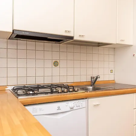 Alpe Apartment *